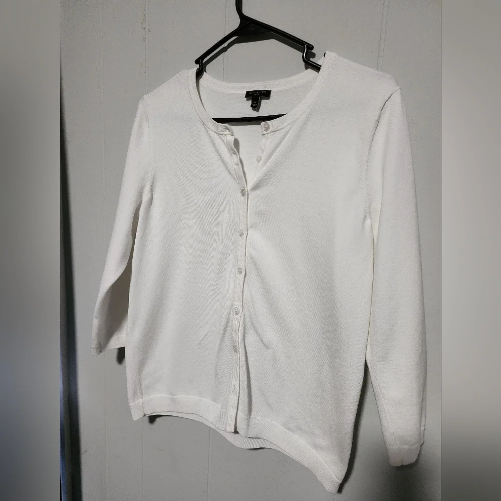 Talbolts Soft Cuddly , Cute White Cardigan - Picture 5 of 15